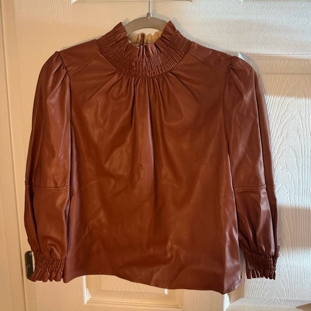 High Neck Top
